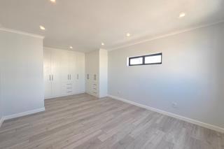 3 Bedroom Property for Sale in Sandown Western Cape